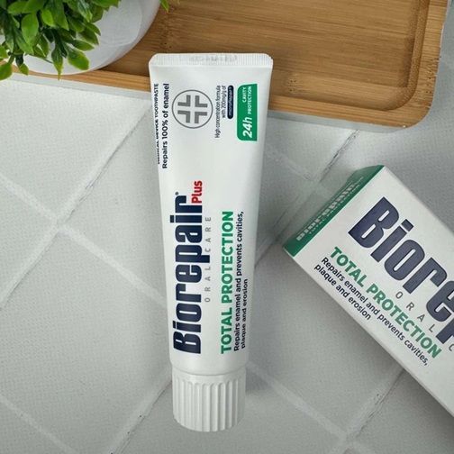 Зубна паста Biorepair Oral Care Protection Професійний захист та відновлення (Італія), 75 мл НФ-00000336 фото