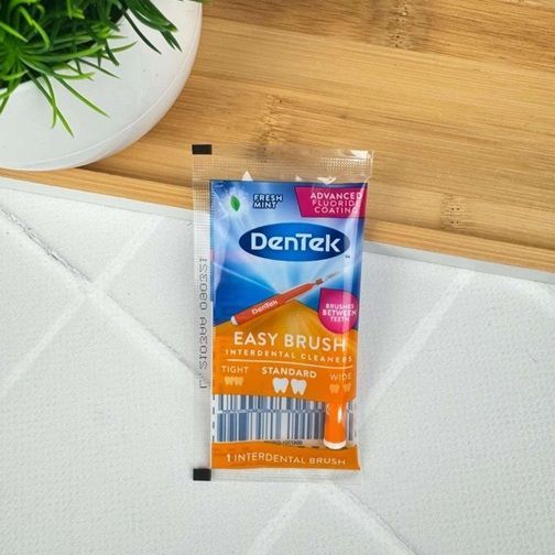 Міжзубні очищувачі DenTek Easy brush для стандартних проміжків (США), 1 шт НФ-00000338 фото