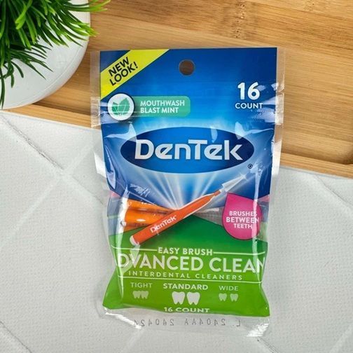 Межзубные очистители DenTek Easy brush для стандартных промежутков (США), 16 шт НФ-00000452 фото